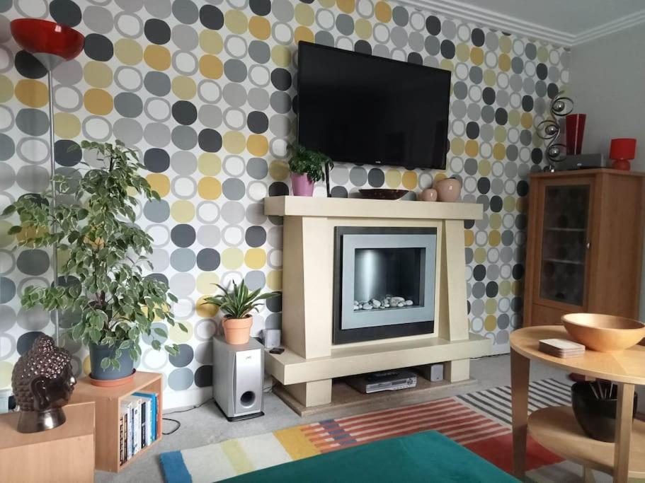 House With Free Parking And Large Garden Villa Wyke Regis Exterior photo
